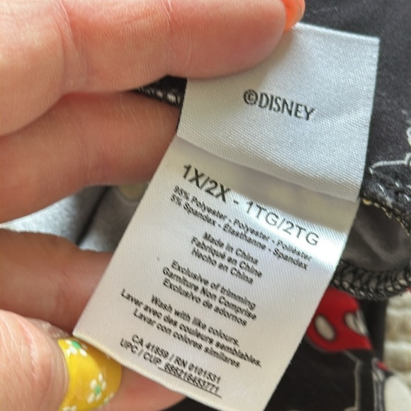 Disney ladies plus Mickey Mouse pants size 1X/2X like new - Picture 9 of 10